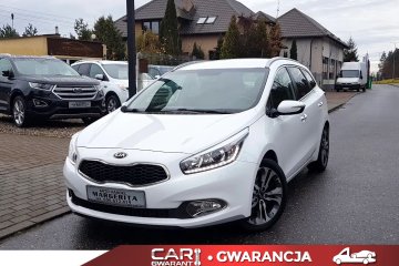 *1.6CRDI*128KM*Navi*Tempomat*ParkoTroniK*KlimaTroniK*Alu*LED*Kamera