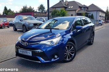 Toyota Avensis Touring Sports 1.8 Team Deutschland